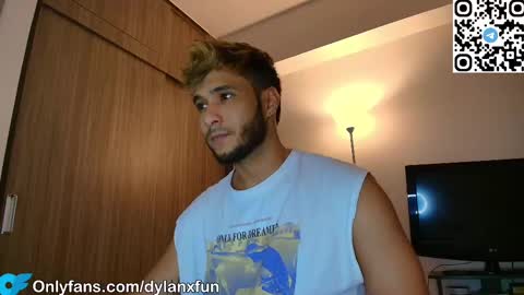 dylanxfun online show from September 20, 2:44 am