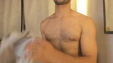 dylanxfun online show from December 10, 5:28 am