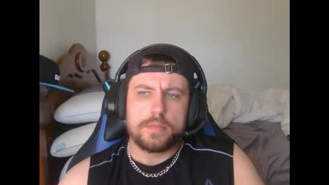 dylboi47 online show from October 19, 6:22 pm