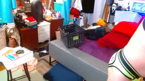 eastbayboy57 online show from July 20, 5:46 am