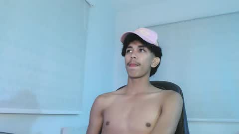 ebony_fuckboy online show from November 3, 8:21 pm