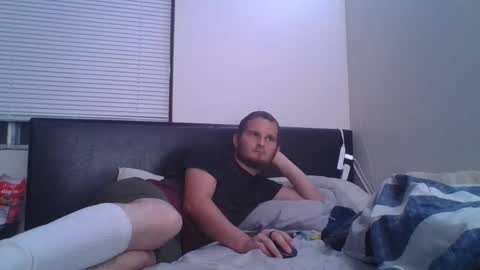 eclipticice94 online show from September 25, 4:22 am