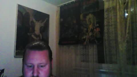 Edward online show from November 12, 6:35 pm