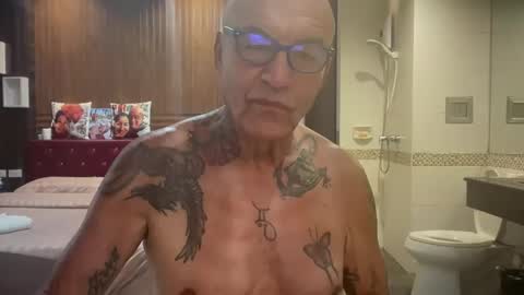 eddelmar online show from March 31, 7:21 am