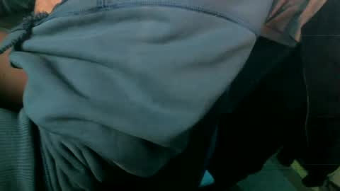 eddiedanger5 online show from December 22, 7:42 pm