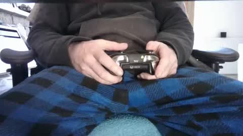 edged biker online show from November 30, 2:19 pm