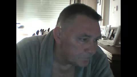 Snapshot of edje59a chatting on March 4, 7:08 am Eddy online show from March 4, 7:08 am