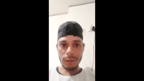 edwar_sk8ordie online show from February 3, 12:41 am