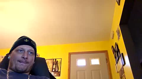 edwardaims_2please online show from November 15, 6:10 pm