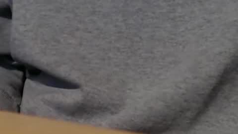 eeyoreeeyore online show from February 23, 4:14 am