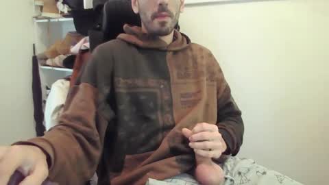 Snapshot of efdan chatting on February 7, 6:45 am Dan online show from February 7, 6:45 am