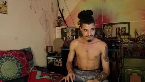 Snapshot of eleazar_blake chatting on September 11, 1:37 am Sir Eleazar online show from September 11, 1:37 am