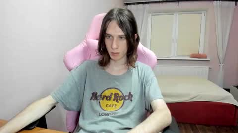 eleganc3 online show from September 10, 9:35 pm