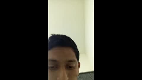 elflaco0469 online show from April 9, 4:32 am