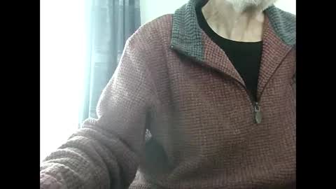 Snapshot of elfyonee chatting on December 28, 9:52 am elfyonee online show from December 28, 9:52 am