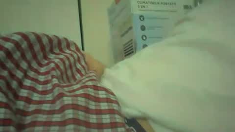 eliexavier123456789 online show from January 1, 6:27 pm