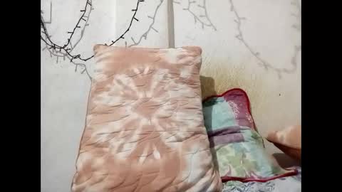 elimposstor online show from April 4, 12:46 pm