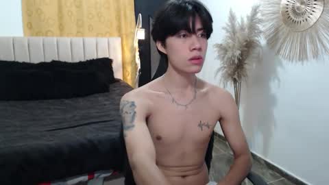 Snapshot of elio_collem chatting on September 13, 4:13 am ELIO online show from September 13, 4:13 am