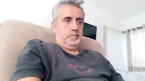 fer online show from January 22, 6:10 pm