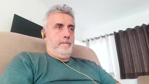 fer online show from February 14, 3:26 pm