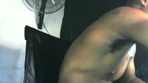 Snapshot of elniga21 chatting on December 13, 1:04 am EL NIIGGGAA  21                                                                  EL NIGGA  21 online show from December 13, 1:04 am