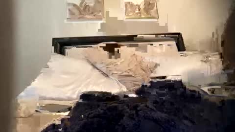 Els9 online show from June 3, 9:31 pm