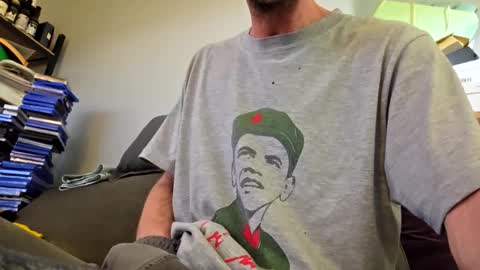 eltonyoo online show from April 23, 11:15 am