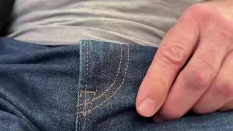 Elvis online show from December 14, 9:00 pm