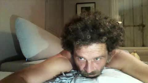 elyjahoye online show from November 12, 12:49 am