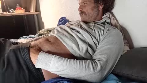 elyjahoye online show from September 23, 9:25 pm