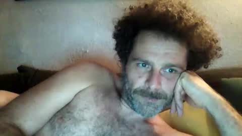 elyjahoye online show from December 16, 8:49 pm