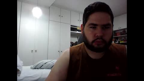 embarrassed_str8_3incher online show from February 19, 11:06 am