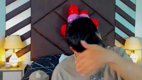 EmilianoBrl online show from February 14, 12:03 pm