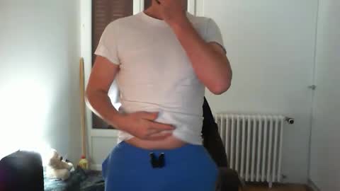 Snapshot of endearment115 chatting on January 6, 2:36 pm endearment115 online show from January 6, 2:36 pm