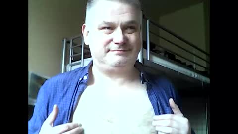 englishguysurrey online show from January 24, 11:59 am