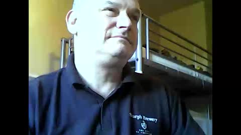 englishguysurrey online show from September 11, 6:56 am