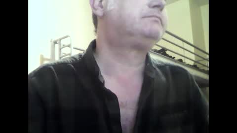 englishguysurrey online show from February 6, 6:13 pm