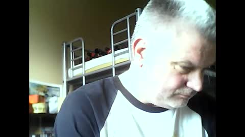 englishguysurrey online show from October 2, 12:31 pm