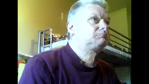 englishguysurrey online show from September 22, 8:58 am