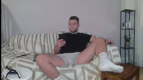 Englishladxxx online show from December 27, 12:07 am