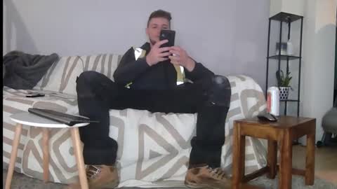 Englishladxxx online show from December 4, 7:23 pm