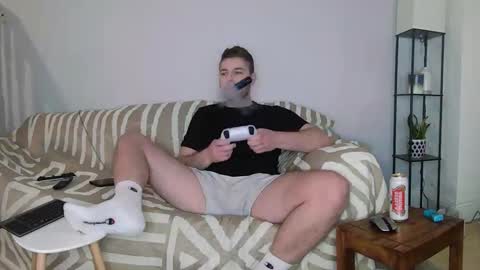 Englishladxxx online show from January 26, 11:39 pm