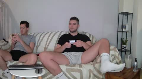 Englishladxxx online show from January 5, 6:24 pm