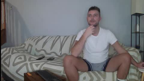 Englishladxxx online show from October 12, 11:43 pm