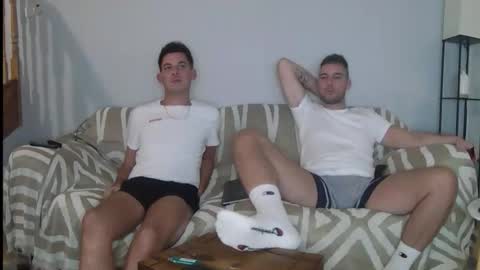 Englishladxxx online show from September 18, 8:33 pm