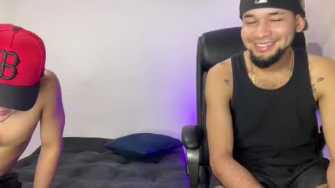 enyel_100 online show from February 25, 10:05 am