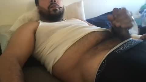 Snapshot of epicnutsz chatting on January 27, 5:04 pm epicstrokesz online show from January 27, 5:04 pm