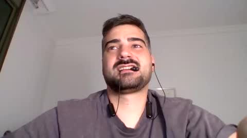 erian_3 online show from April 22, 9:41 pm