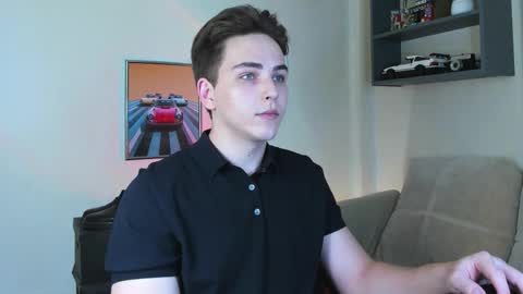 Eric online show from October 11, 8:46 pm