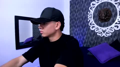 Erick  online show from March 17, 12:07 pm